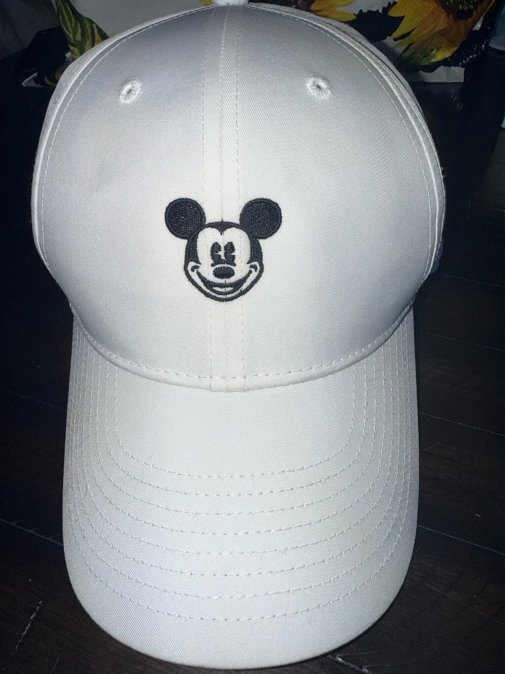 Nike DISNEY PARK White Baseball Cap with Black Character Embroidery